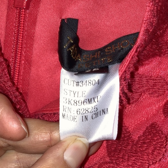 Tadashi Shoji Bodycon Dress SZ 2 Petite EUC - Picture 9 of 12